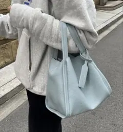 ⭐️未使用⭐️ミニショルダー付ソフトレザー 調ミニバッグ　DOUDOUのサムネイル