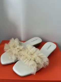 CLOSSHI チュールサンダル ホワイトのサムネイル