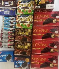 Ⓔお菓子まとめ売り　シルベーヌ　パイの実　ブラックサンダー　チョコブラウニー他