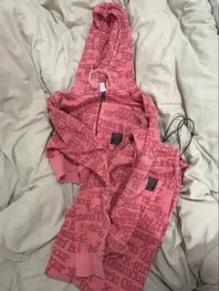 エックスガール✖️ヒステリックグラマーコラボＭ　お値下げしました X-girlがHYSTERIC GLAMOURとのコラボレーションコレクションを11