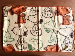 スヌーピー　薄手ブランケット