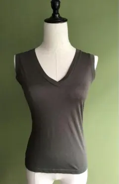 Hugo Boss Vネックカットソー Tシャツ XSのサムネイル