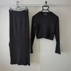 Rady スリットスカート　ニットセットアップ