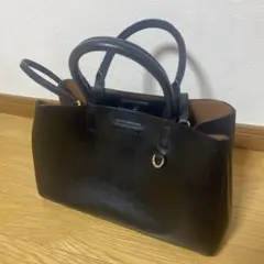 【美品】BANANA REPUBLIC レザー ハンドバッグ 2WAYのサムネイル