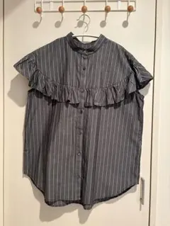 YAMADAYA VinNavy ホワイト フリル付きブラウス 新品 - メルカリ