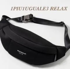 1PIU1UGUALE3RELAX 黒メタルプレート ボディバッグ - メルカリ