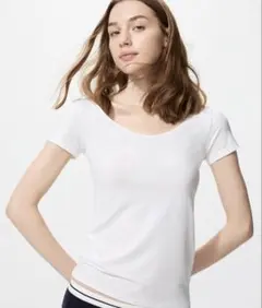 ユニクロ UNIQLO エアリズムUネックT シームレスタイプ ホワイト　xs