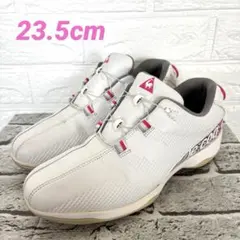 Item thumbnail for item 3b1255ae-9329-4746-99ff-653b1e70dcc9