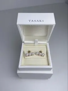 TASAKI パールピアス 3連デザインのサムネイル