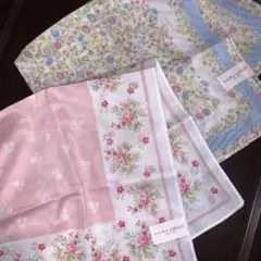 新品タグ付、ローラアシュレイ、ピンク、ブルー、花柄　ロゴ、ハンカチセット
