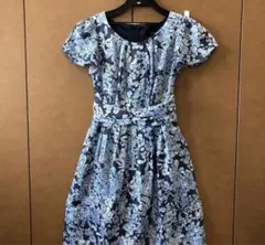 スーナウーナ　ブルーのワンピース