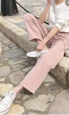 xs フラッシャー付オリジナルストレートデニム　ピンクベージュ　新品