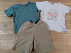 デザインTシャツ２枚とショートパンツセット