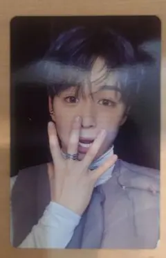 Item thumbnail for item a3ea8f92-f6e3-4bf6-add9-c6900aee2996