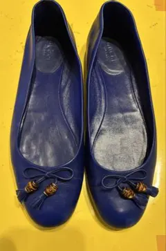 Item thumbnail for item 41a27534-cac5-4aba-80fe-df0e1a50619a