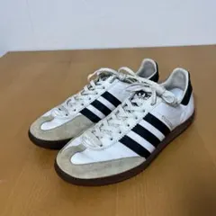 adidas UNIVERSAL
