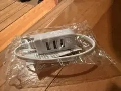 USB 3ポートハブ ホワイト