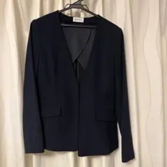 PLST きれいめノーカラージャケット