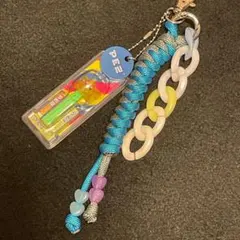 ハンドメイド チャーム PEZ カラフル編み込みチャーム