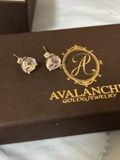 AVALANCHE ジルコニア ピアス 両耳用