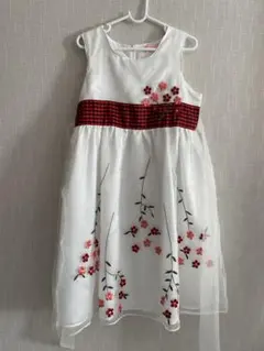 発表会　刺繍入りノースリーブドレス　白