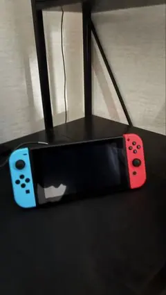 ✨人気のネオンカラー！Nintendo Switch 本体＋保護ケース付き✨