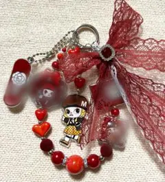 じゃらじゃらキーホルダー♡ビーズ　ストラップ♡モリー　リボン　赤