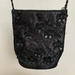 黒のビーズ装飾パーティーバッグ