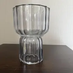 ノルディックU字ラインフラワーベース 花瓶 - メルカリ