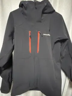 モンベル　パウダーシェッド　パーカ　ブラック(グレーに近い)