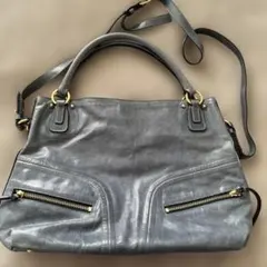 Item thumbnail for item 83015e88-76dd-4305-8d4b-3160baed64ac