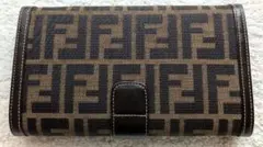 FENDI ズッカ柄 長財布のサムネイル