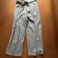 薄い水色の　リボン付きワイドパンツ　ユニクロ　Lサイズ