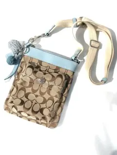 s1774 コーチ ショルダーバッグ ブラウン/ライトブルー チャーム付き