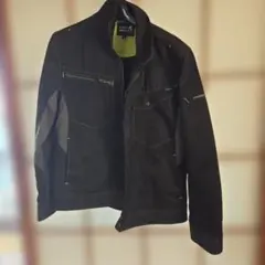 Item thumbnail for item 13833a81-8771-4acb-80de-5424e3d4ddbe