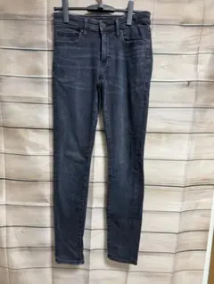 ユニクロ　レディースジーンズ　28（71センチ）