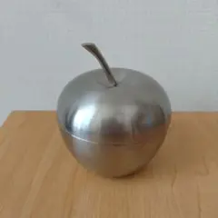 STEUABEN  りんご　クリスタル　スチューベン　1990年代 STEUABEN りんご クリスタル スチューベン 1990年代