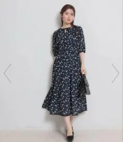 アンドクチュール 花柄紺色 ボタニカルガーデンシャツワンピース