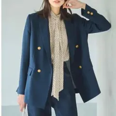 美品✨LOUNIE ルーニィ ダブルブレストジャケット　ブレザー　金ボタンのサムネイル