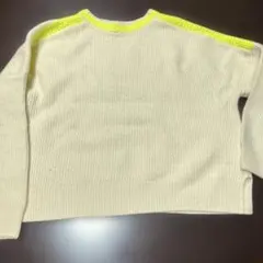 クリーム色 ニットセーター 長袖 ネオンイエローアクセント