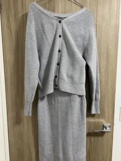 グリーンレーベルのニットセットアップ