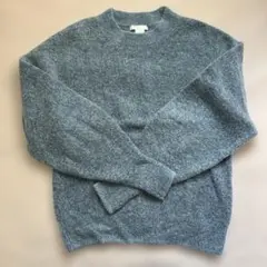 H &M ブルー長袖ニット