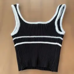 リブ編みブラックタンクトップ