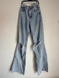 即日発送！！ZARA ダメージ加工 ストレートデニム