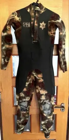 QUIVER Wetsuits 3mmフルスーツ 裏起毛 MLサイズ相当