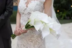 ウェディングブーケ　カラー