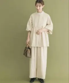 ITEMS URBANRESEARCH オケージョン　スーツ フリルトップス