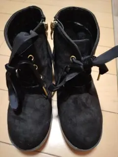 値下げ　21cm　ブーツ　黒スエードブーツ ジッパー付き　キッズ