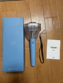 TREASURE 公式ペンライト （箱・説明書・ストラップ付き）