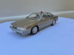 1/24 後期型F31レパード あぶない刑事仕様完成品 - メルカリ